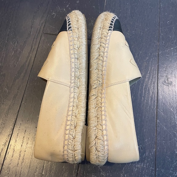 Chanel CC Cap Toe Espadrilles Beige & Black Lambskin Leather Size 38 shoe flat - Picture 7 of 15